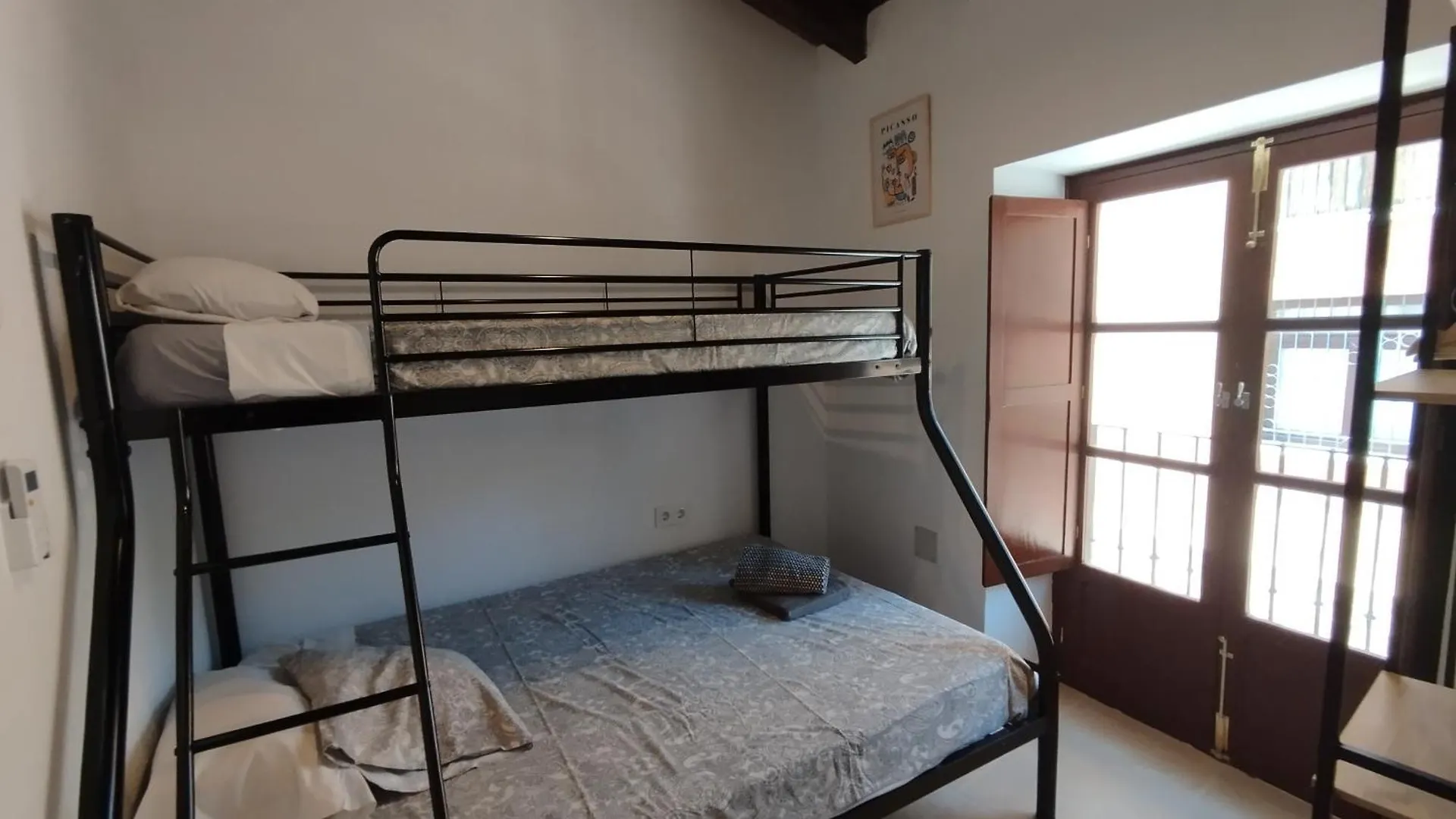 מאלגה Casa Lagunillas Ensuite בית אירוח