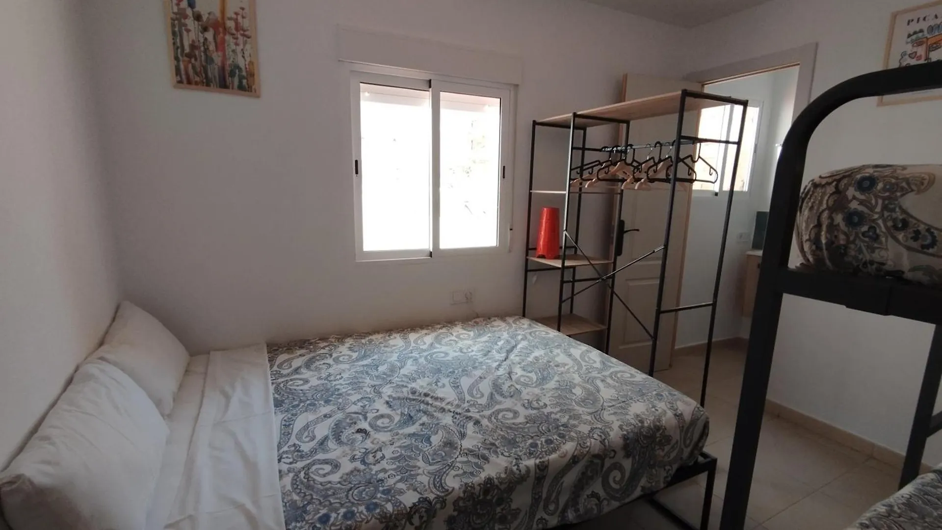 מאלגה Casa Lagunillas Ensuite בית אירוח